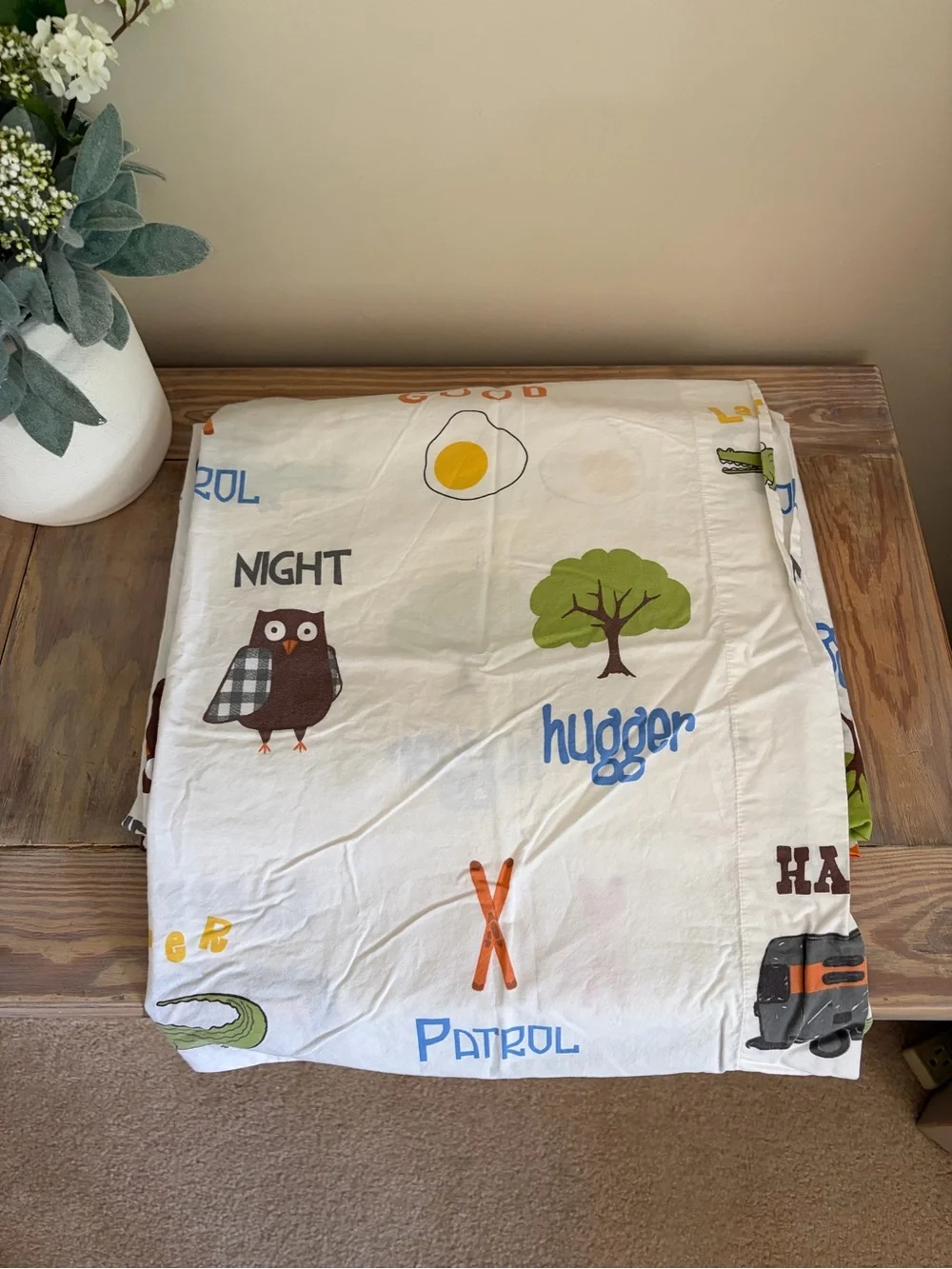 Garnet Hill Boy’s Fun Motif Twin Sheet Set 🌳🙊🐊🍳☮️